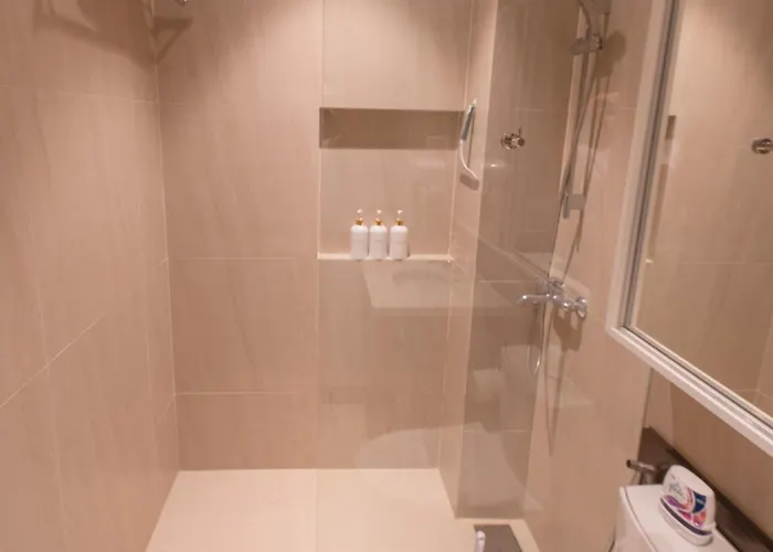 Deluxe Studio-condo At Tambuli Seaside Living